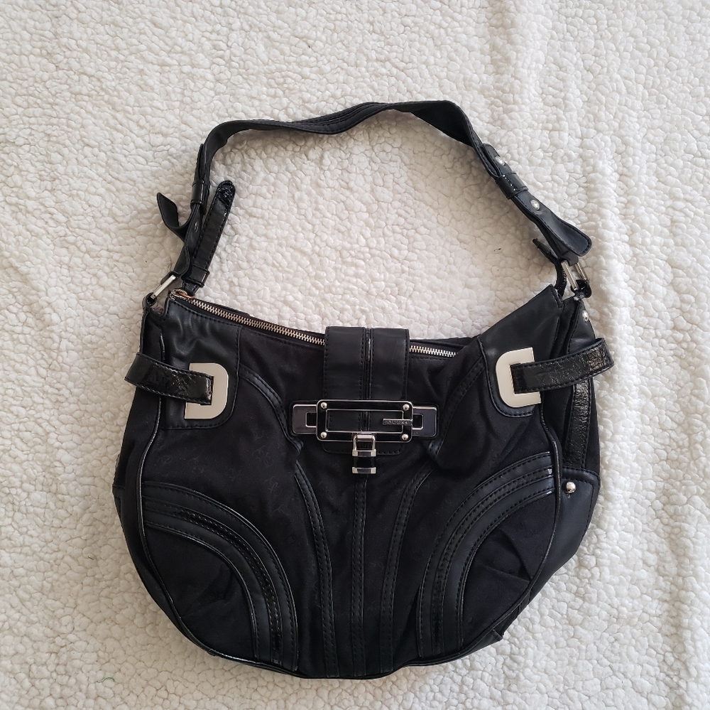 Guess pocketbook
